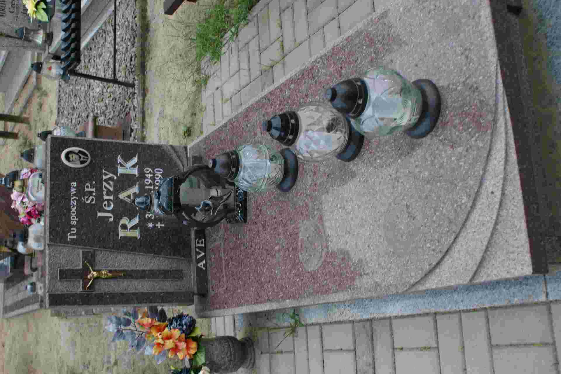 Grób Jerzy Rak