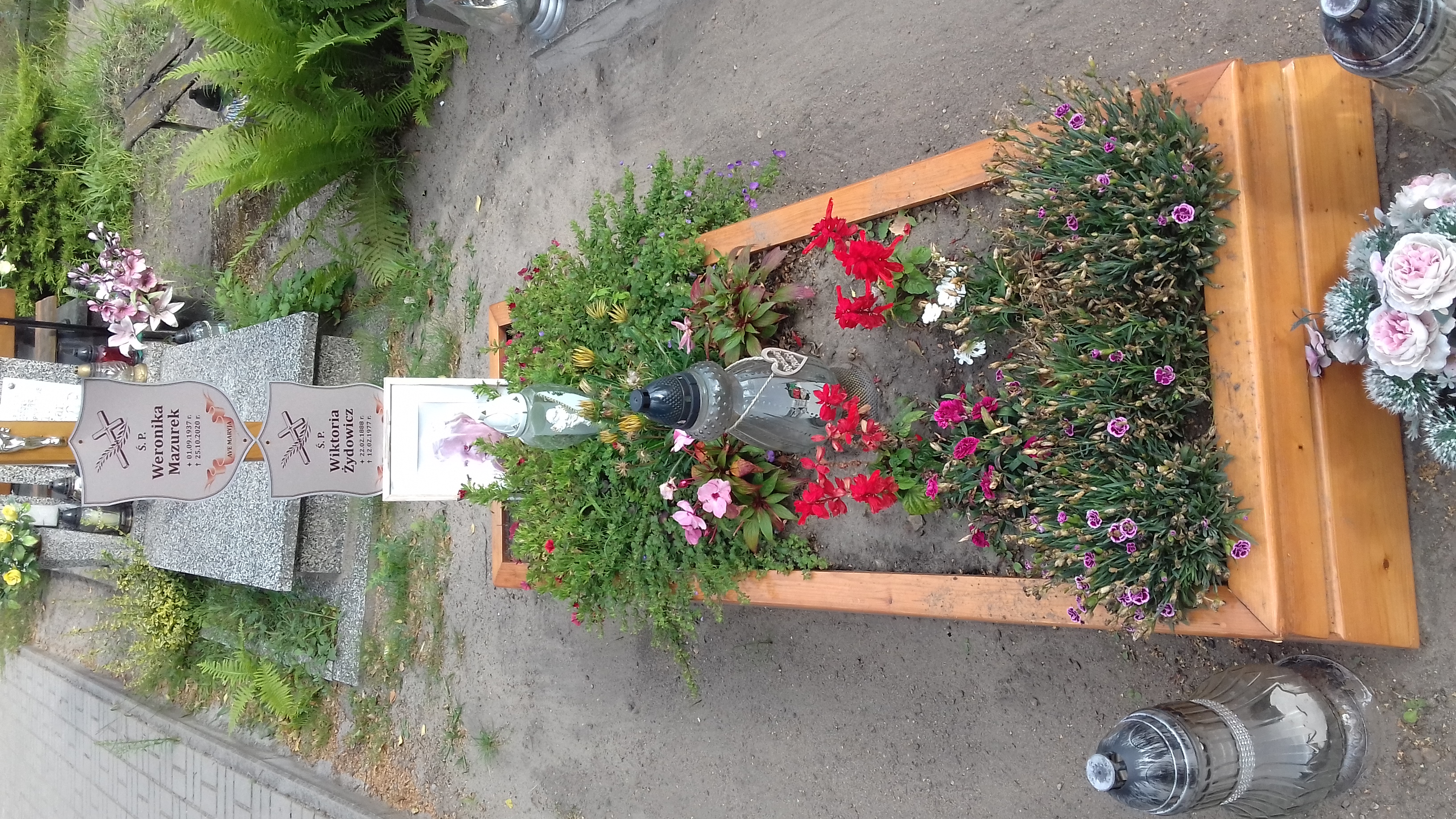 Grób Wiktoria Żydowicz