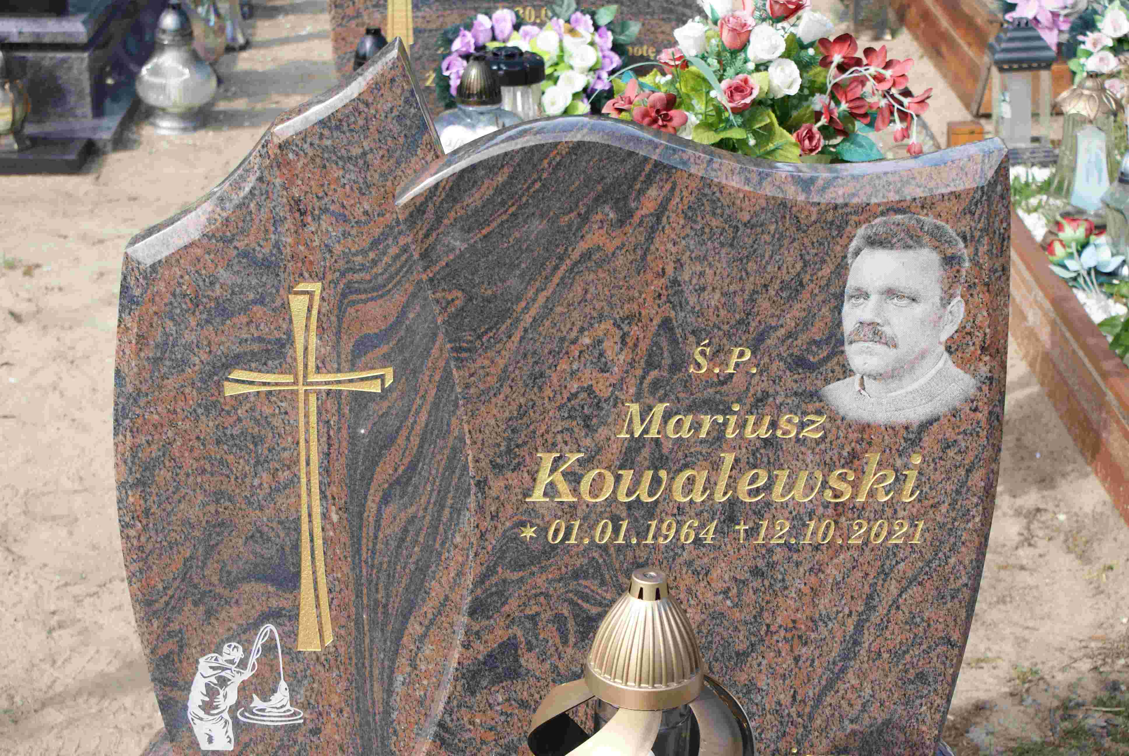 Mariusz KOWALEWSKI 1964 Cybinka - Grobonet - Wyszukiwarka osób pochowanych